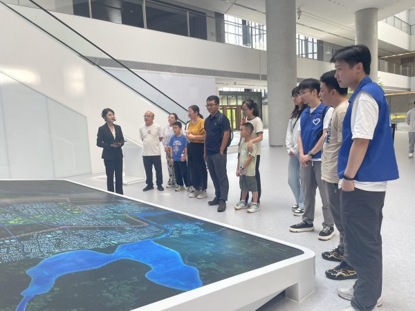 盛鹏智投 国科大毕业生探访怀柔“一城两都”